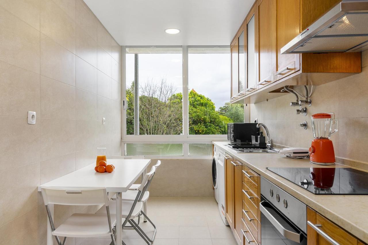Whome Peaceful Alges Family Home Away From City Noise リスボン エクステリア 写真